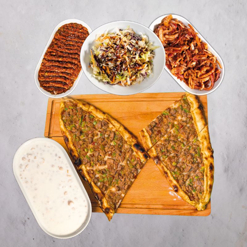1.5 Porsiyon Kuşbaşılı Pide