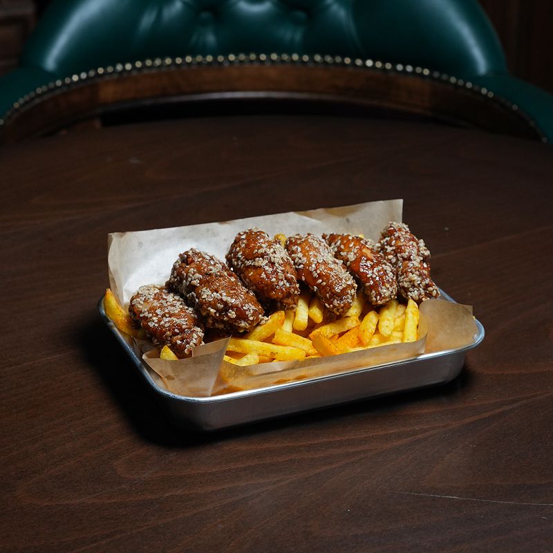 Asian wings with fries