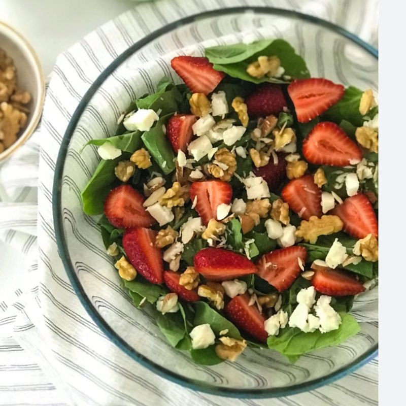 Strawberry and Arugula Salad